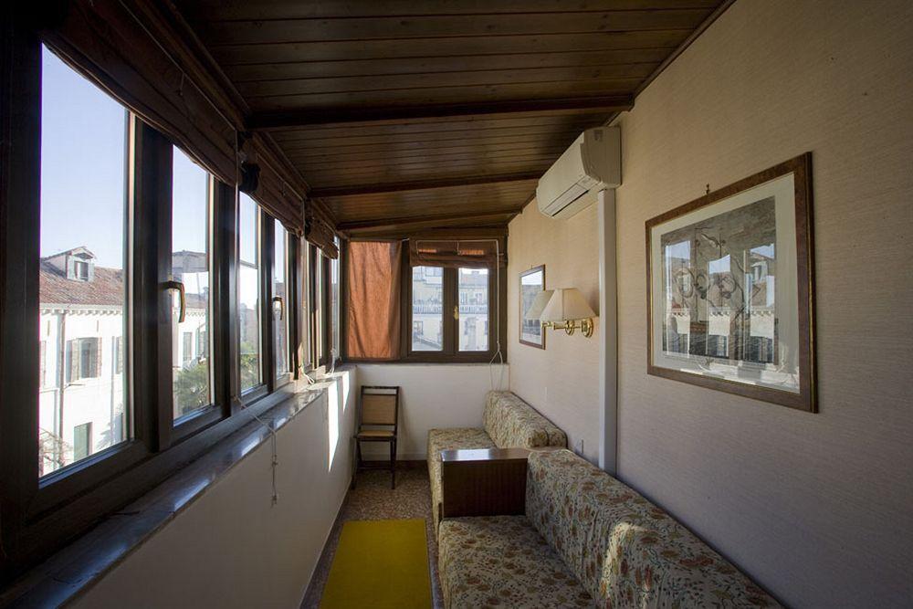 Hotel Agli Alboretti Venecia Exterior foto