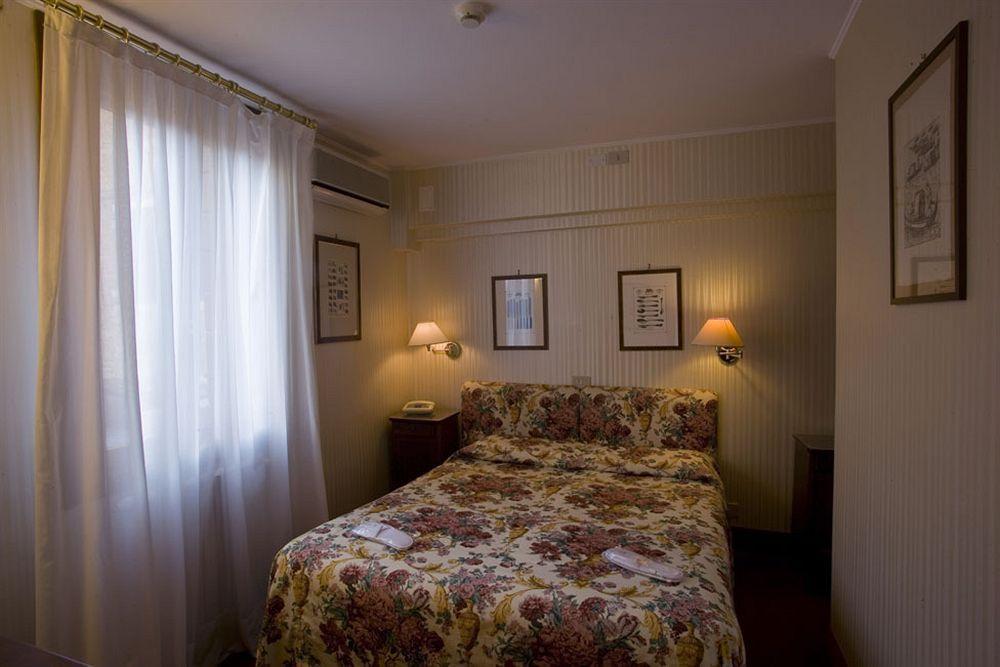 Hotel Agli Alboretti Venecia Exterior foto