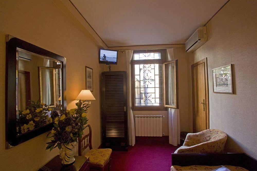 Hotel Agli Alboretti Venecia Exterior foto
