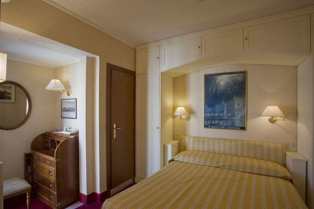 Hotel Agli Alboretti Venecia Exterior foto